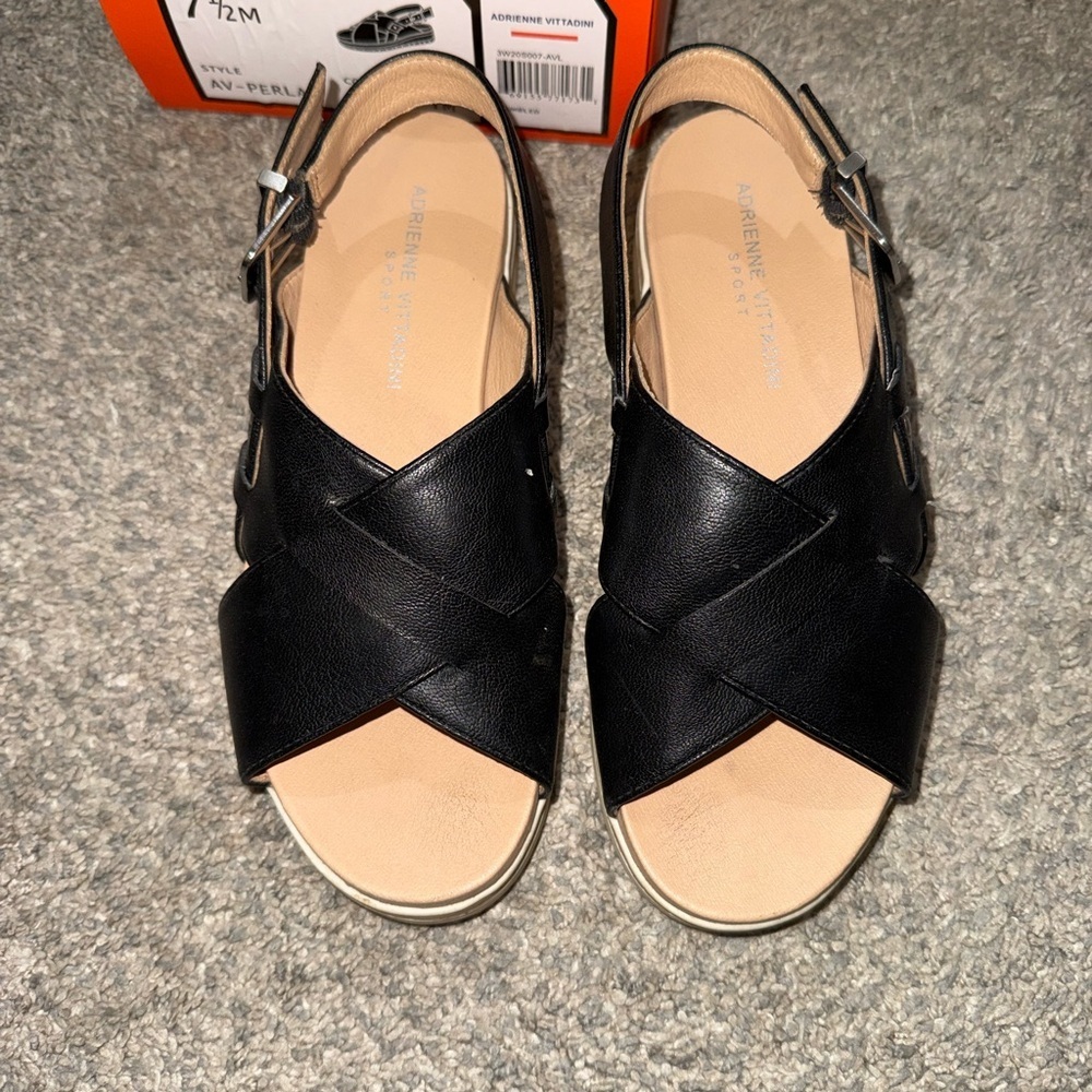 Adrienne Vittadini Black and Tan Women's Sandals - Picture 2 of 4